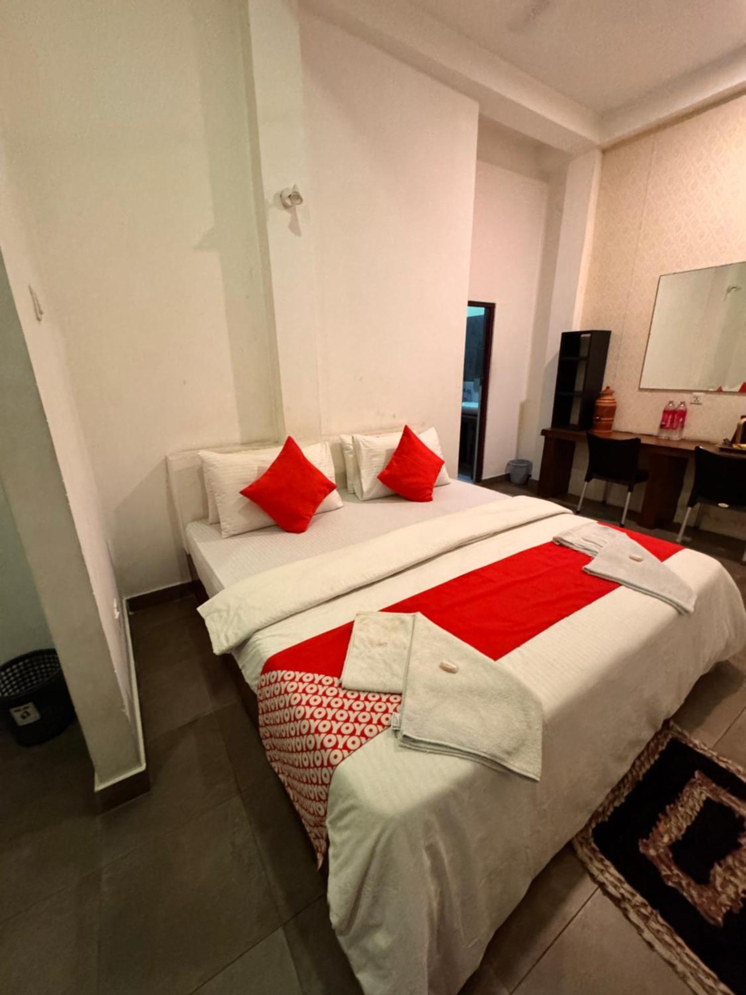 Airport Transit Kings Hotel Katunayaka Dış mekan fotoğraf