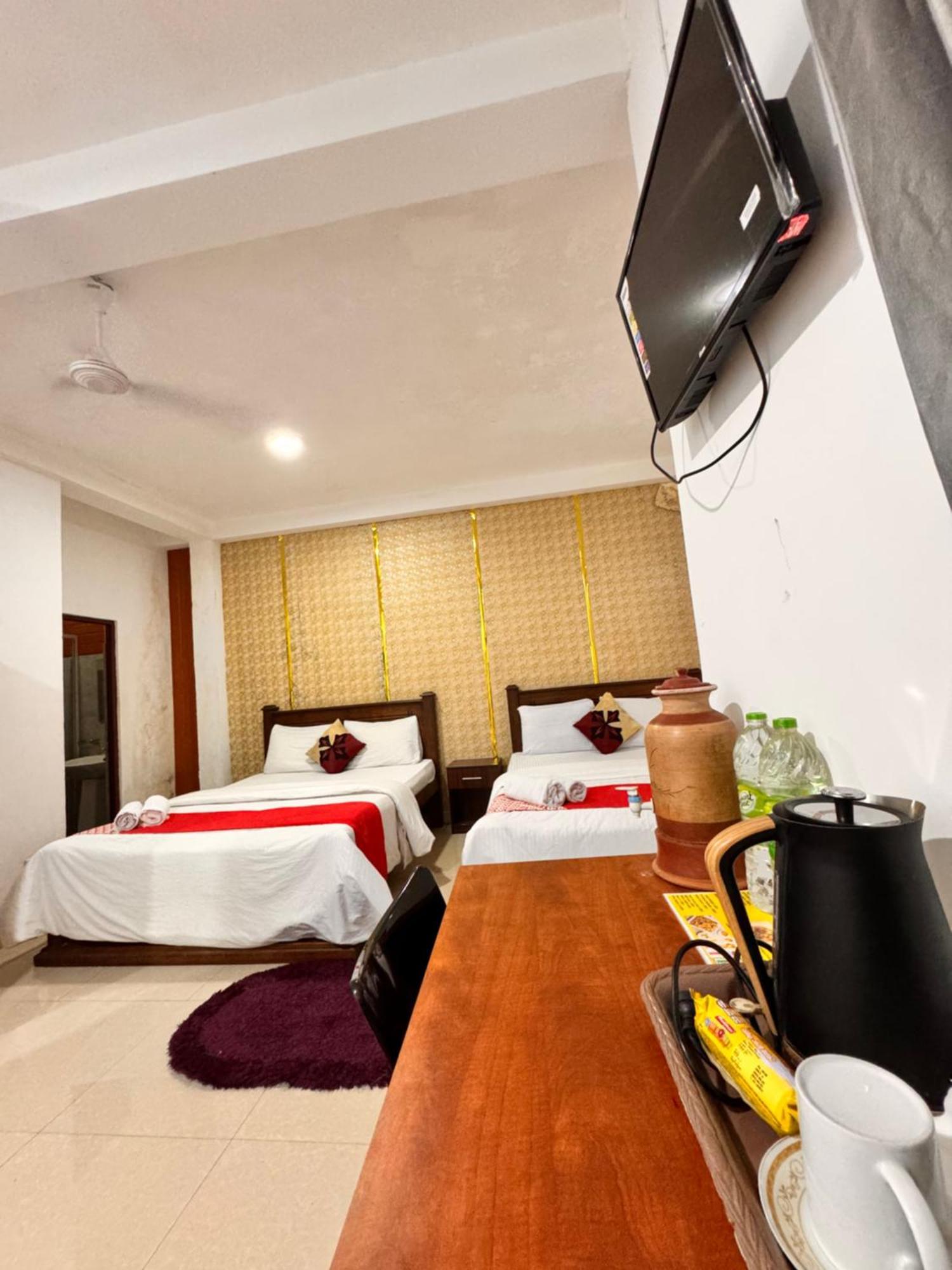 Airport Transit Kings Hotel Katunayaka Dış mekan fotoğraf